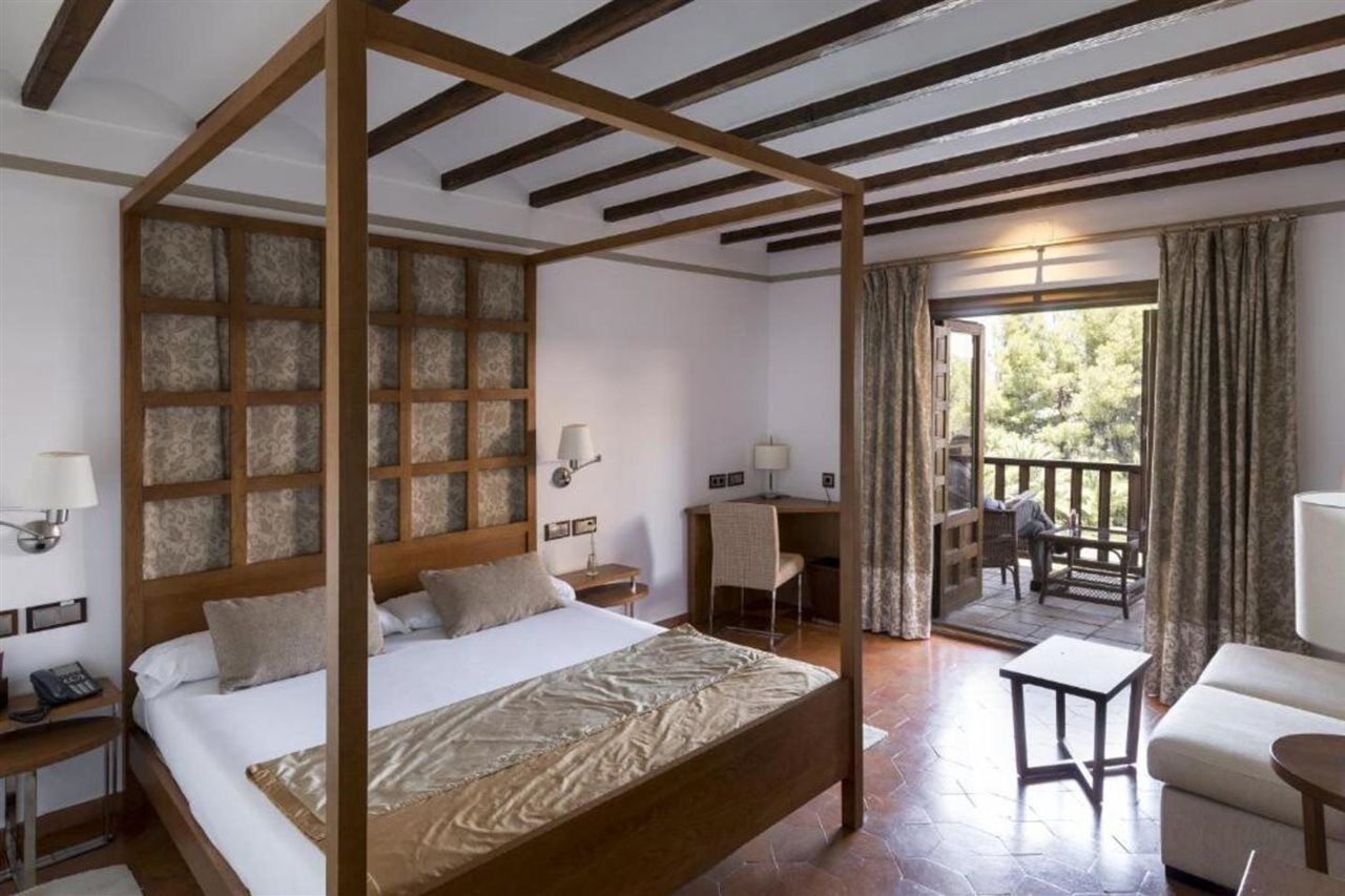 Parador De Toledo Exterior photo